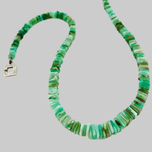 Opalkette | 585er Weißgold | Unikat | Atelier Q